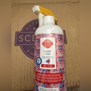 Scentsy Counter Clean Berry Sweet - White and Yellow